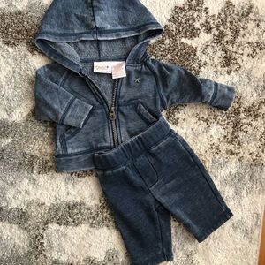 Truly Scrumptious boy outfit like new